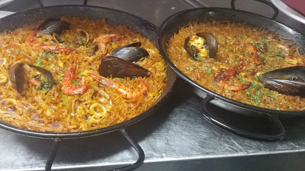 Bar Del Poble_Palau-solità i Plegamans_slider_image_3