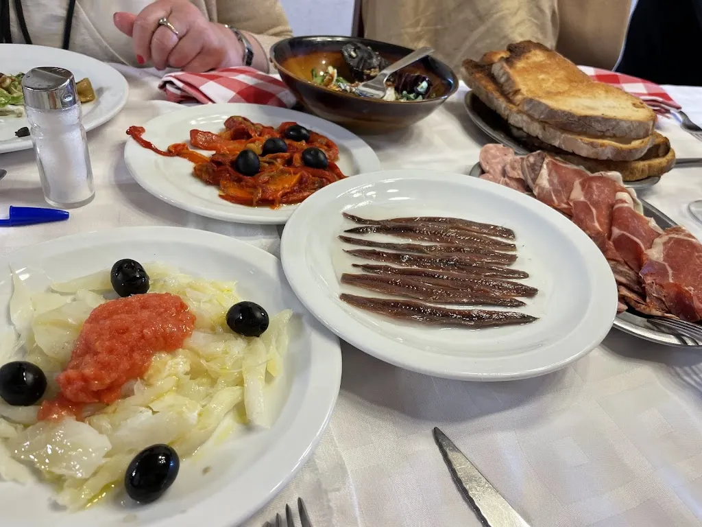 Esther Egea Guirado_Can Duran_Palau-solità i Plegamans_review