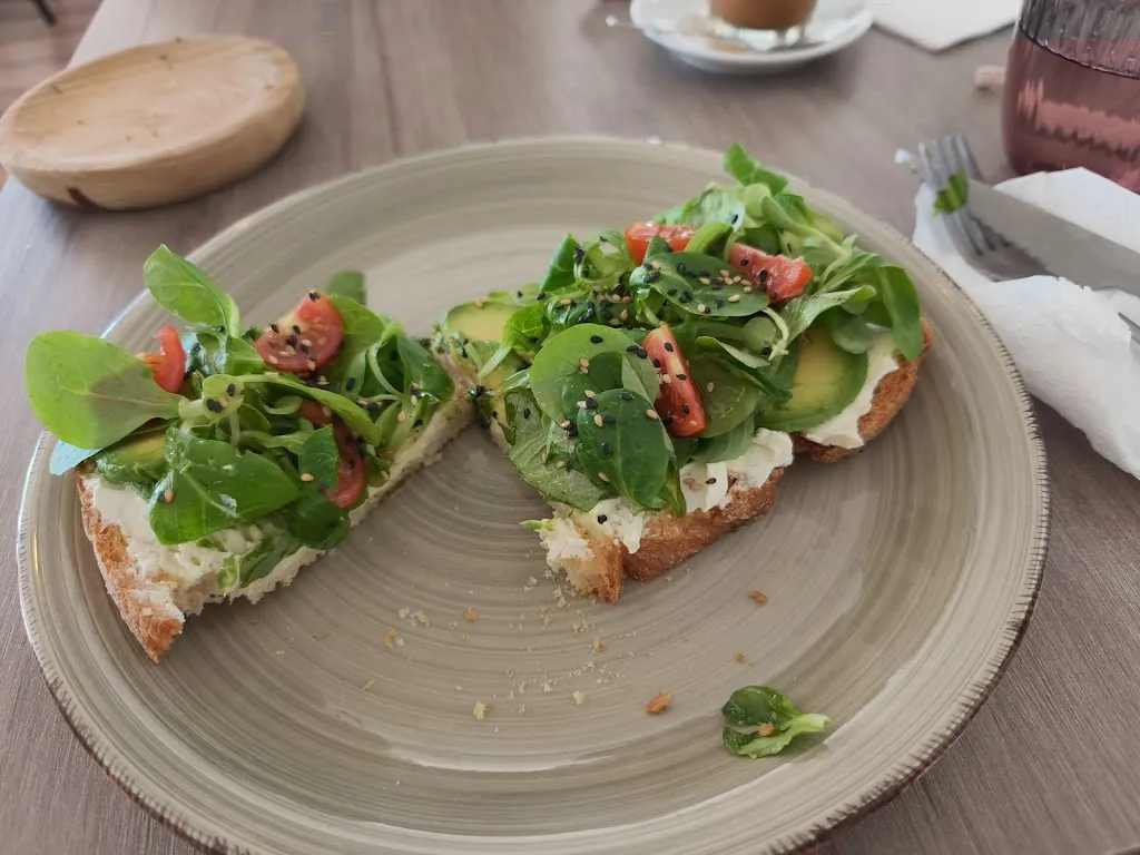 Honey Qu Ro_La Bona Vibra_Palau-solità i Plegamans_recensione