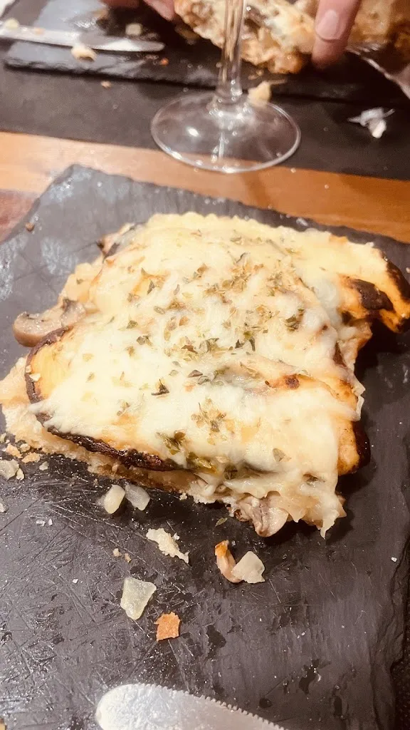 Loliyo Vk_TAPAS BAR - RESTAURANT_Palau-solità i Plegamans_recensione