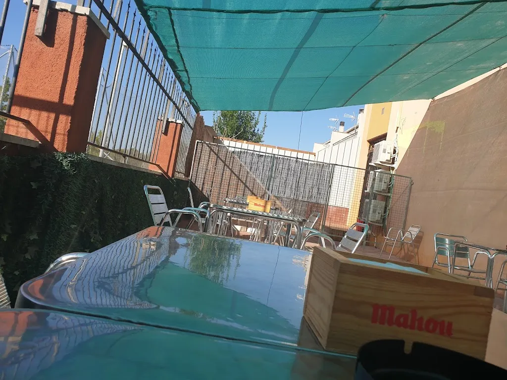 Jose M_BAR LOS MIRLOS_Palau-solità i Plegamans_review