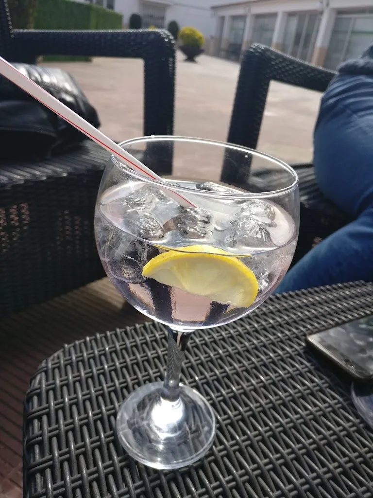 Miriam Chirivella_BAR-RESTARANT DIR PALAU_Palau-solità i Plegamans_review