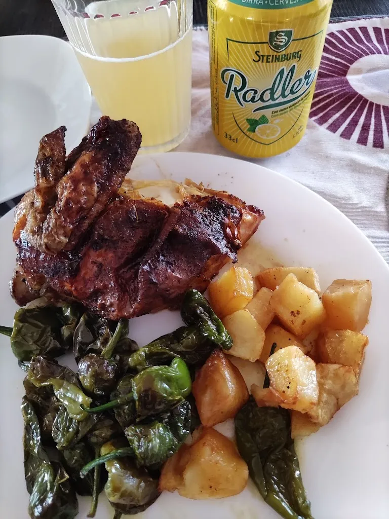 Menü_AVUI CUINEM NOSALTRES_Palau-solità i Plegamans_Bild_4