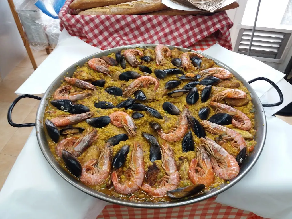 Menü_AVUI CUINEM NOSALTRES_Palau-solità i Plegamans_Bild_7