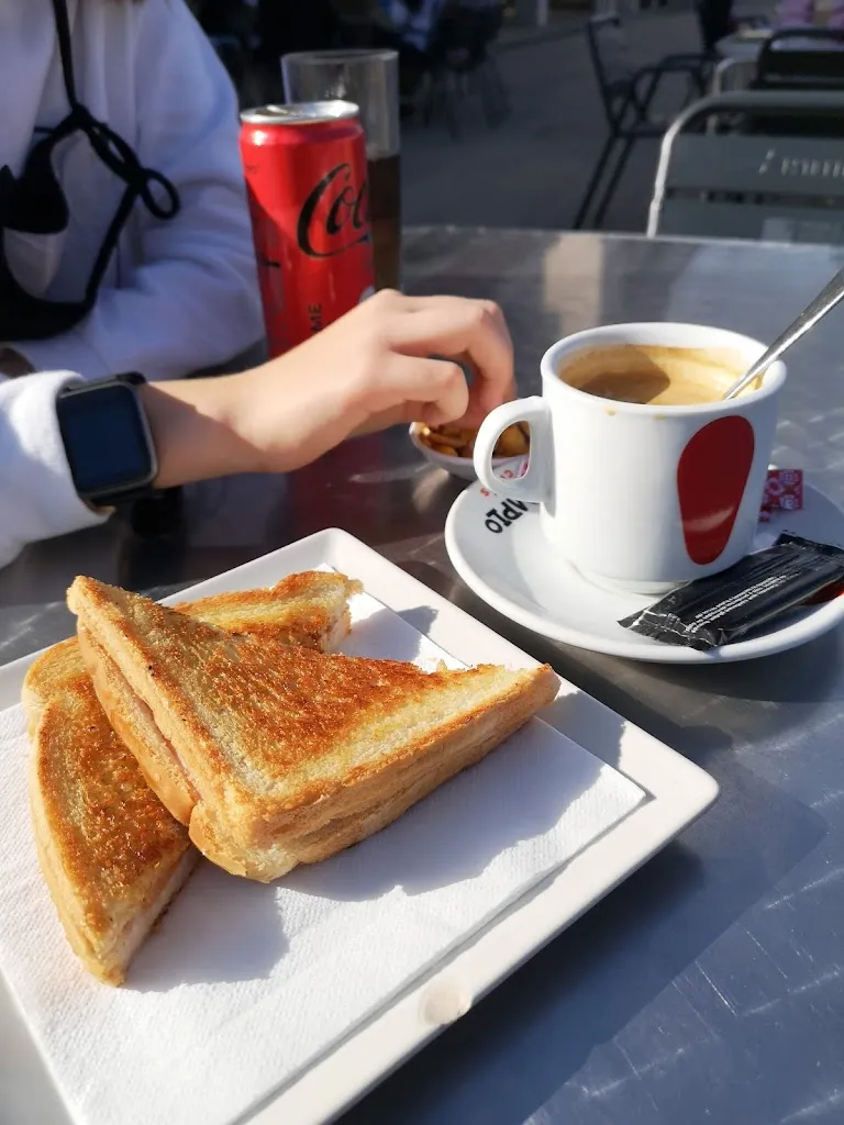 Bar La Porxada de Palau_Palau-solità i Plegamans_slider_image_2