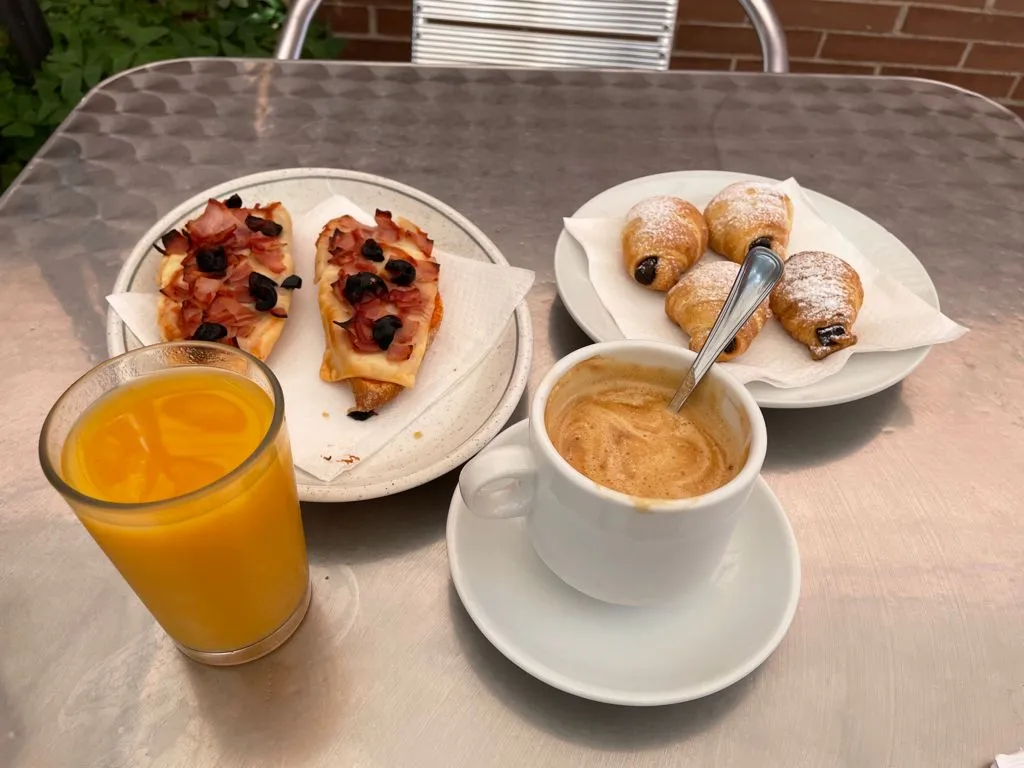 Esther Bahamonde Jiménez_El Cafè de Can Cortés_Palau-solità i Plegamans_avis