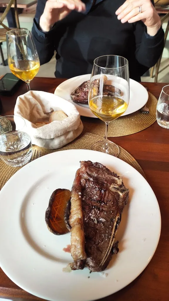 Soeren Gerlach_Mas la Parra_Sagàs_review