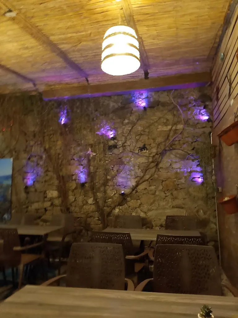 Ignacio Gonzalez_Taperia Adega Do Pazo_Noia_review