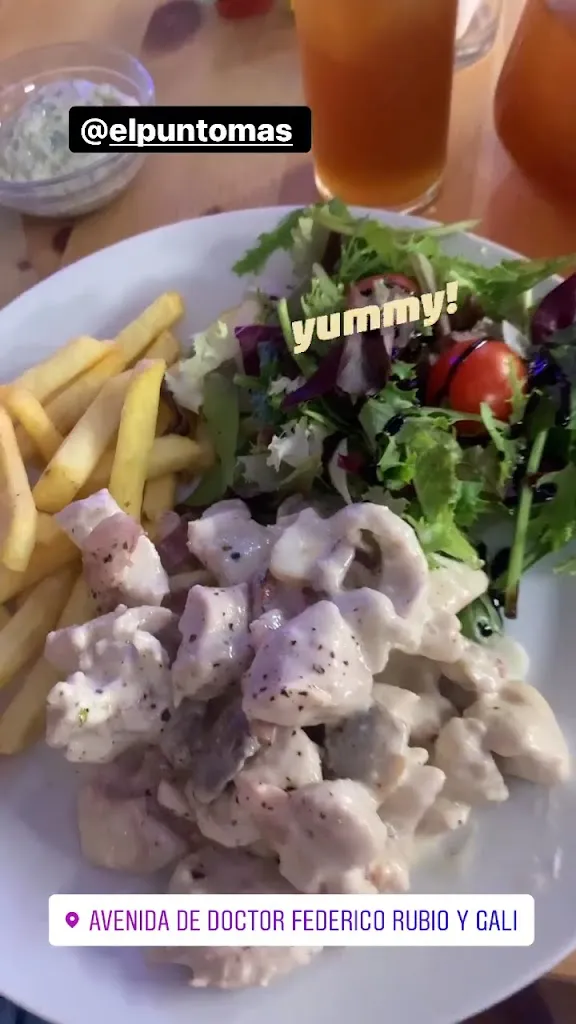 Karina Vanessa Querales A._Bar El Punto & +_Rubió_review