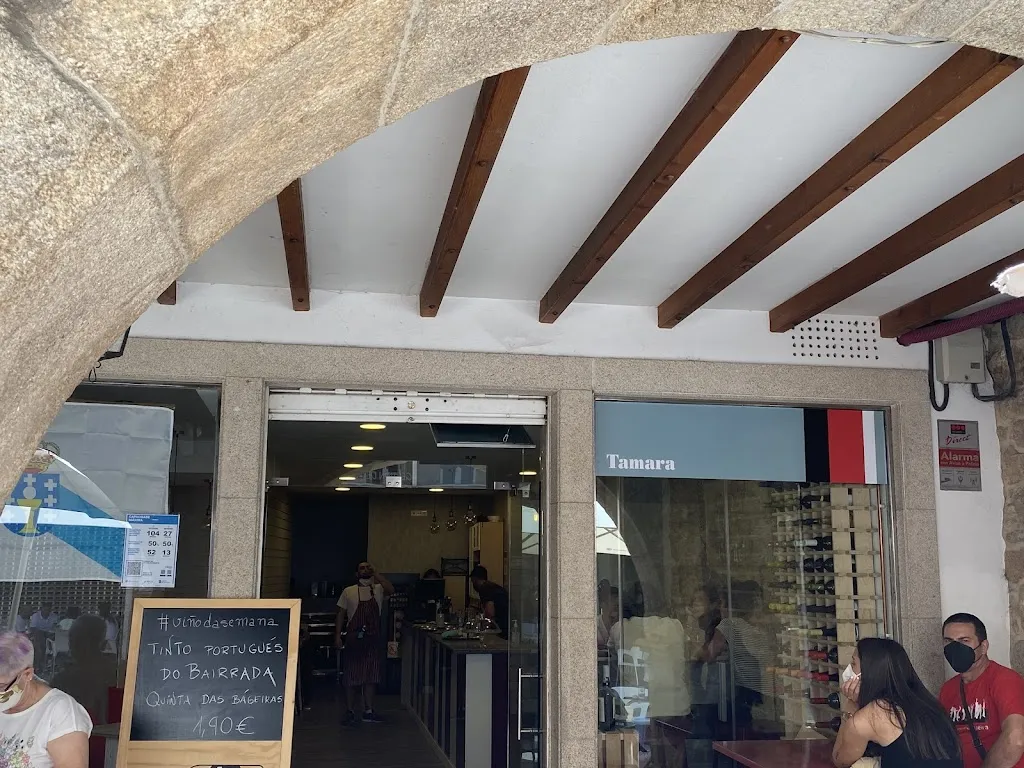 Basilio Camacho Maldonado_Bar Tamara_Noia_review