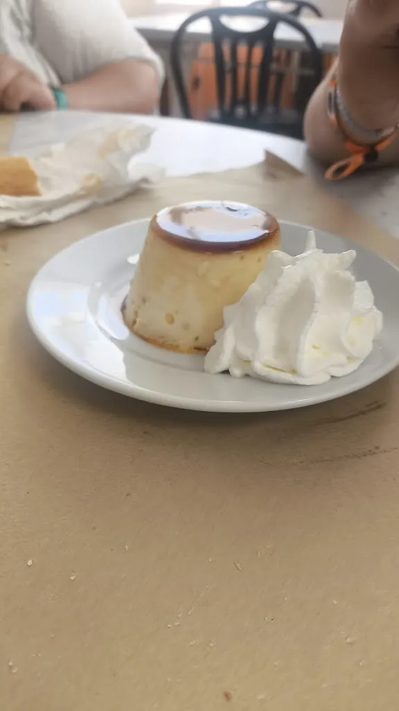 KIM P. F._Bar Restaurant El Poste Polinyà_Polinyà_review