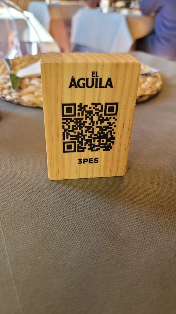 Alejandro R. F._3 pés en Noia- Eventos - Restaurante - Cafetería_Noia_review