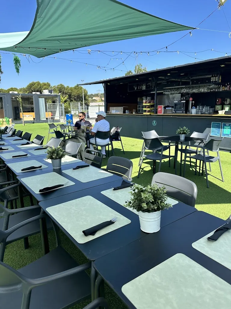 Bar TEMPUS restaurant in Polinyà