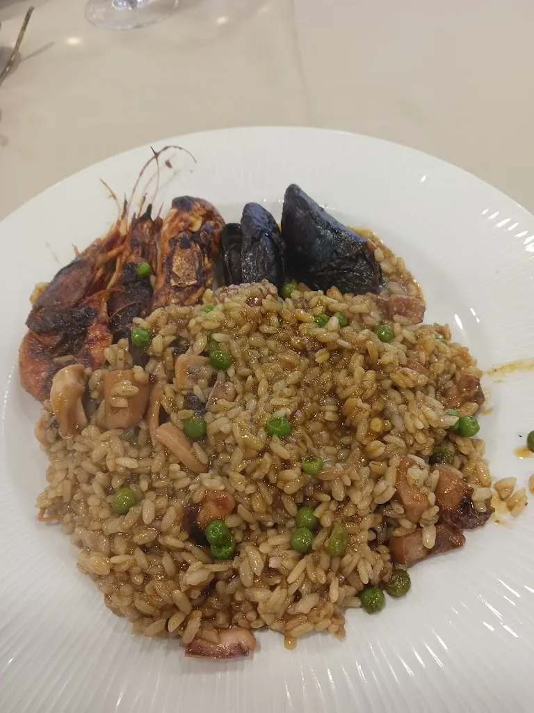 Lucinda Collins_Can Jaume_Sant Andreu de Llavaneres_recensione