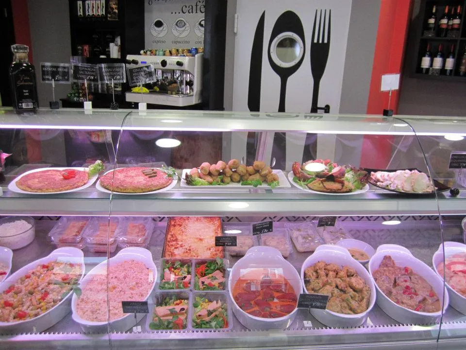 Cocina La Lola. Comida para llevar. restaurant in Noia