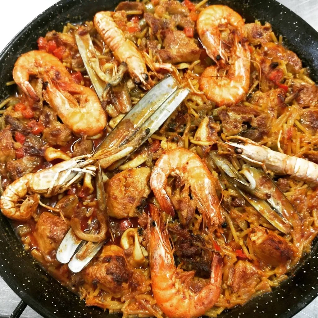 Cocina La Lola. Comida para llevar._Noia_slider_image_3