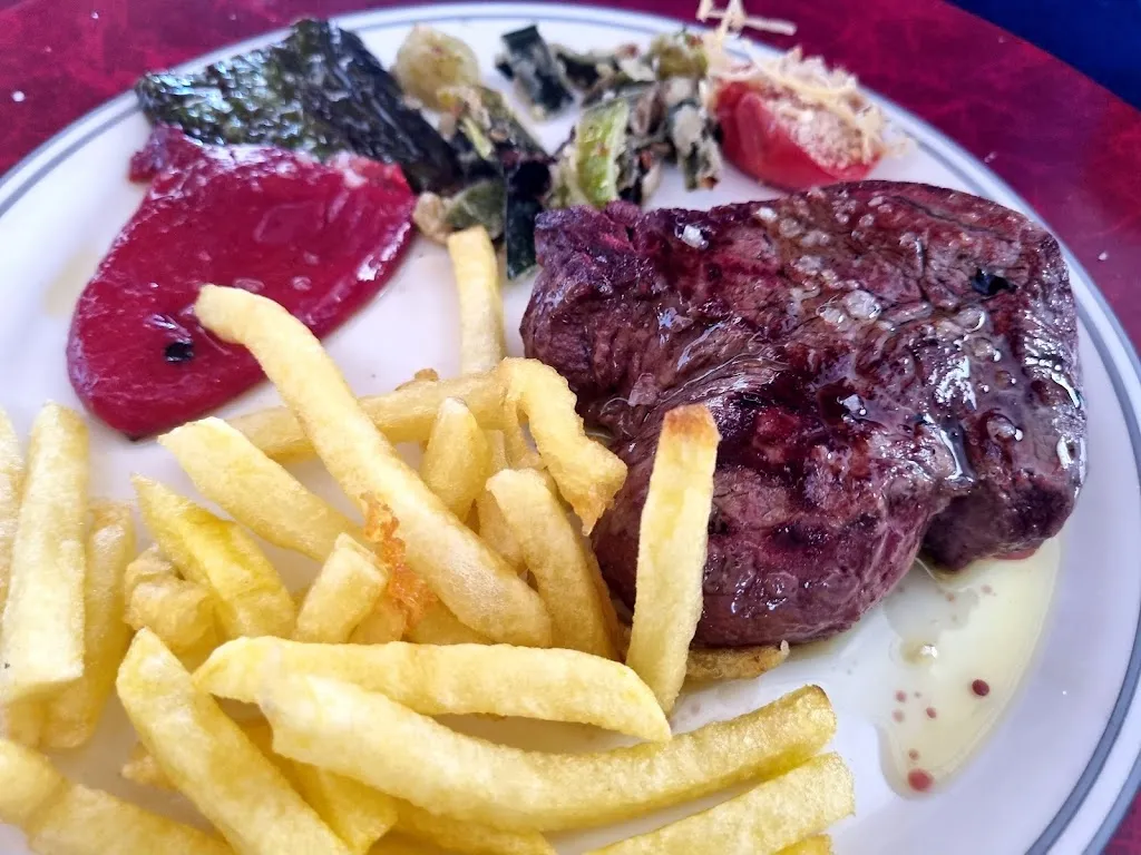 Restaurant la Mercè_Sant Boi de Lluçanès_slider_image_2