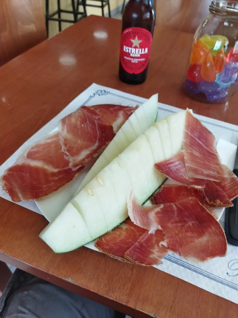 Menu_Bar Hotel_Sant Boi de Lluçanès_image_5