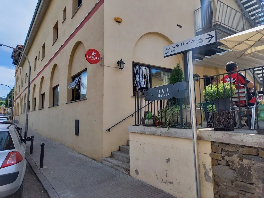 Bar Hotel restaurant in Sant Boi de Lluçanès