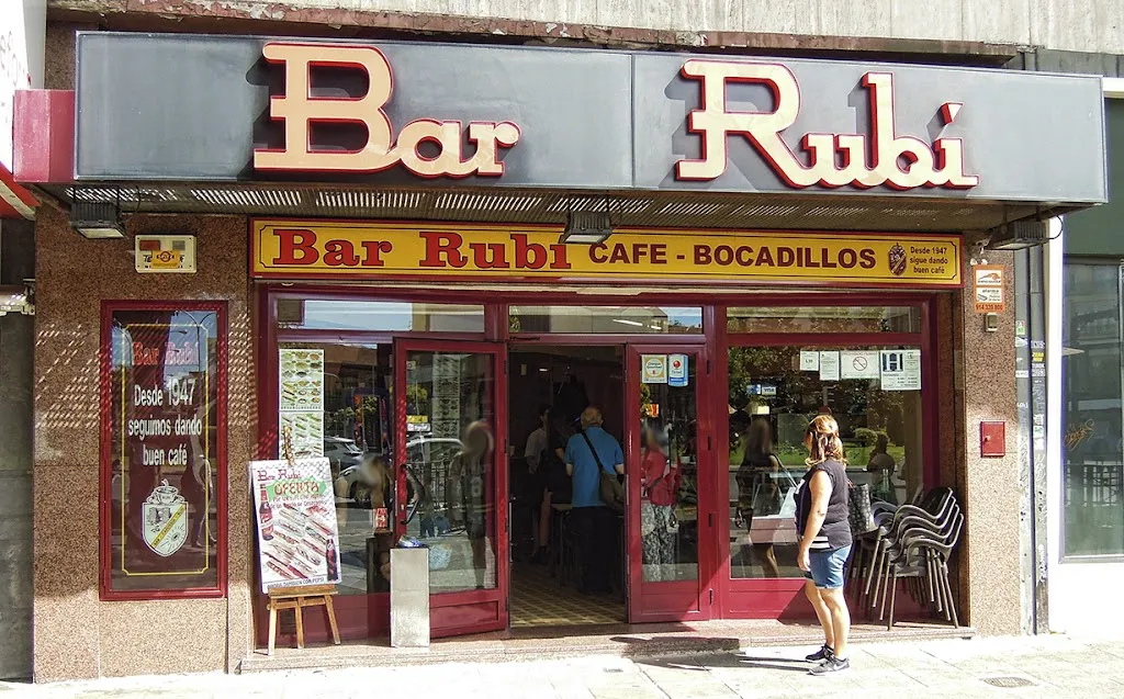 Bar Rubí_Rubí_slider_image_1