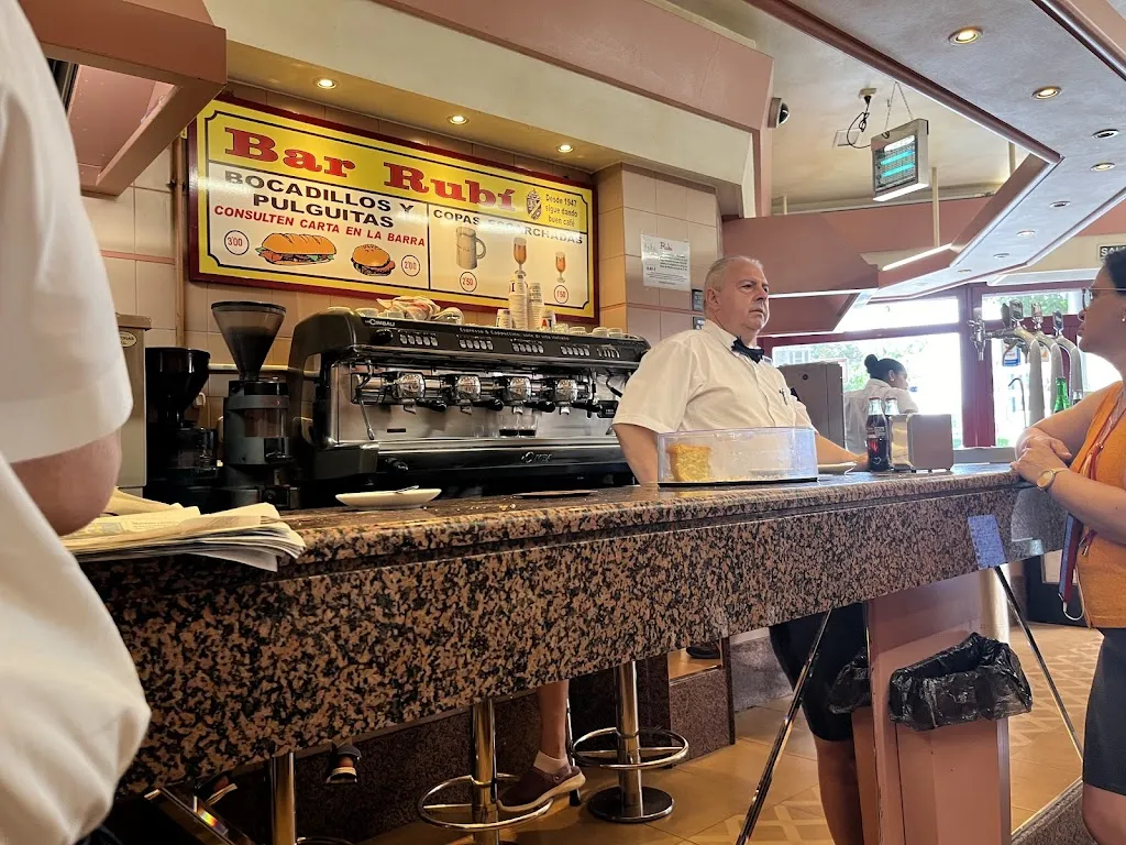 Bar Rubí_Rubí_slider_image_3