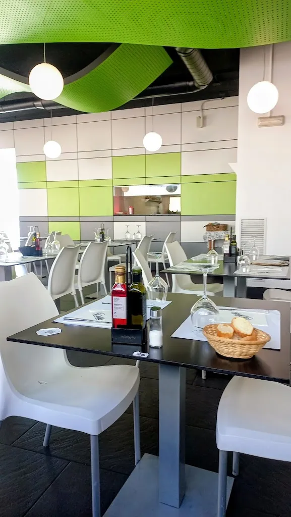 Restaurant Oddo_Rubí_slider_image_3