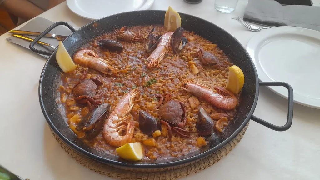 Rubí El Cibulet Restaurant_Rubí_slider_image_2