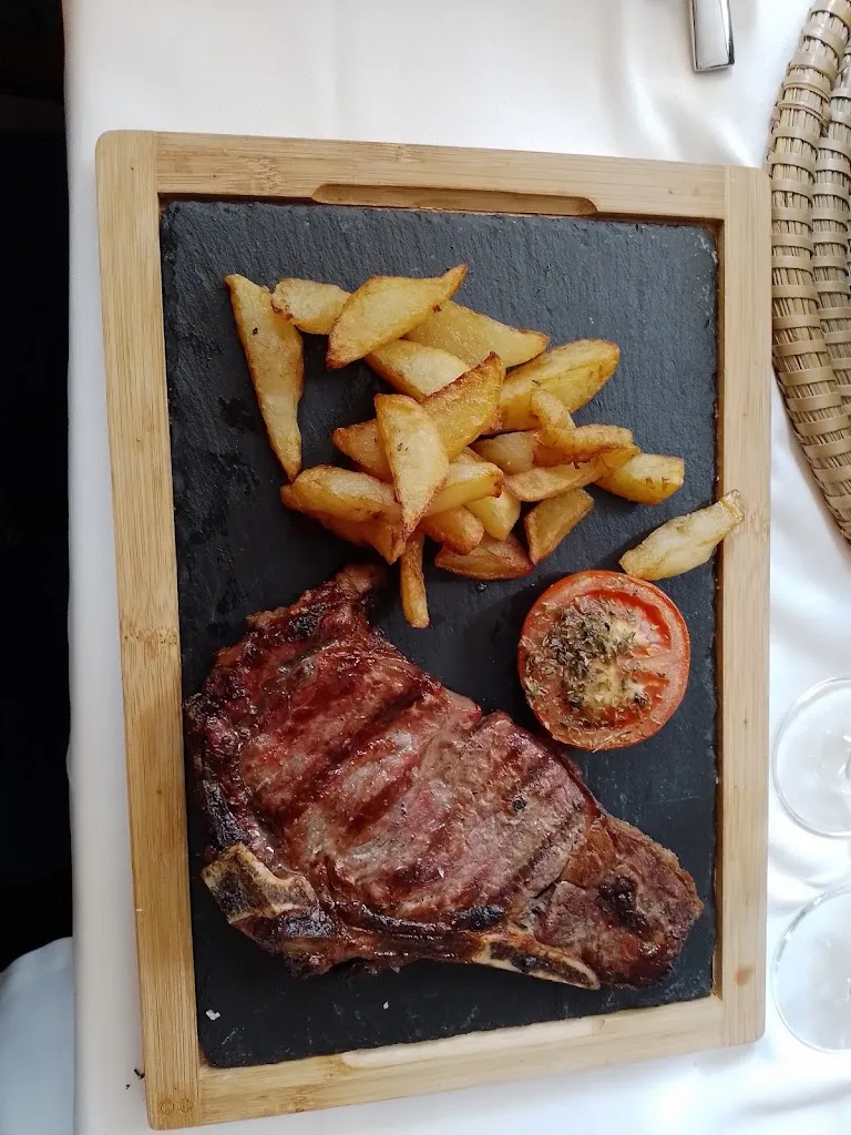 Rubí El Cibulet Restaurant_Rubí_slider_image_3