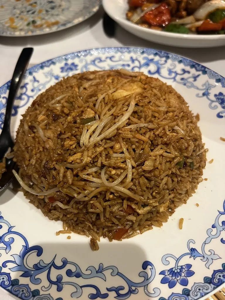 Vecino de Retiro Narváez_Dragon Kitchen Retiro_Rubí_review