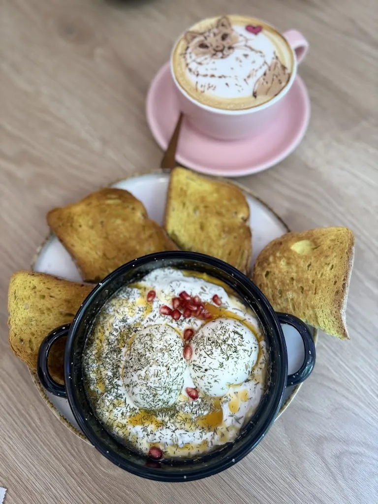 masa salous_The Garden Brunch Café_Rubí_review