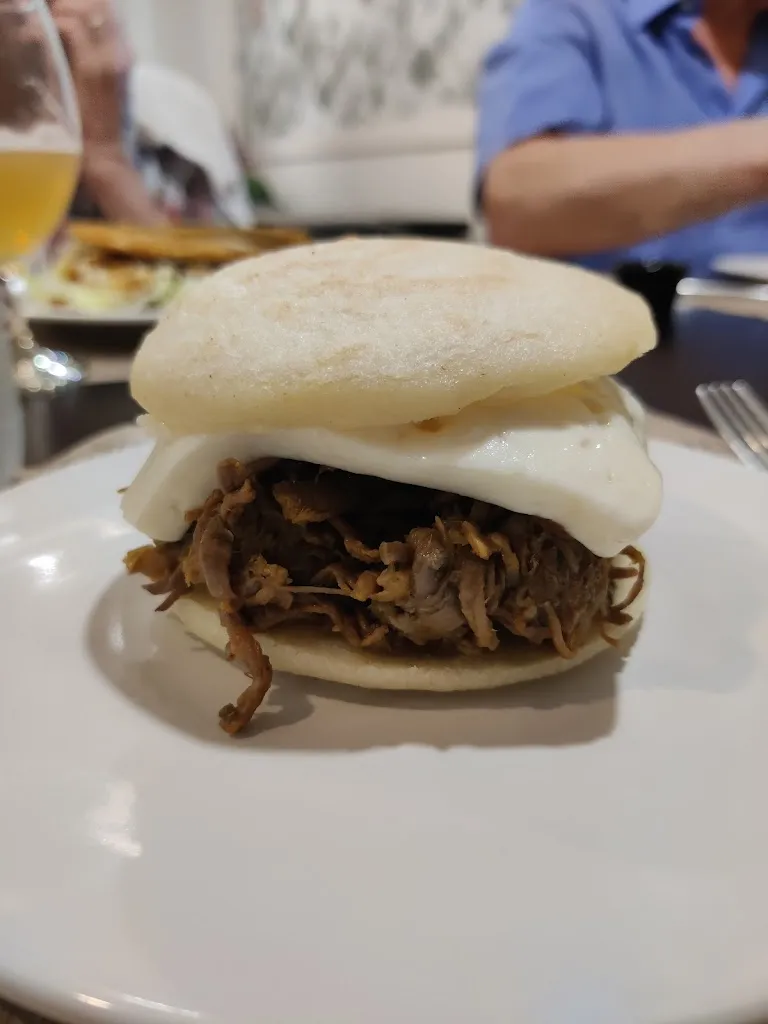 Menu_Laró Restaurante Venezolano_Rubí_immagine_5