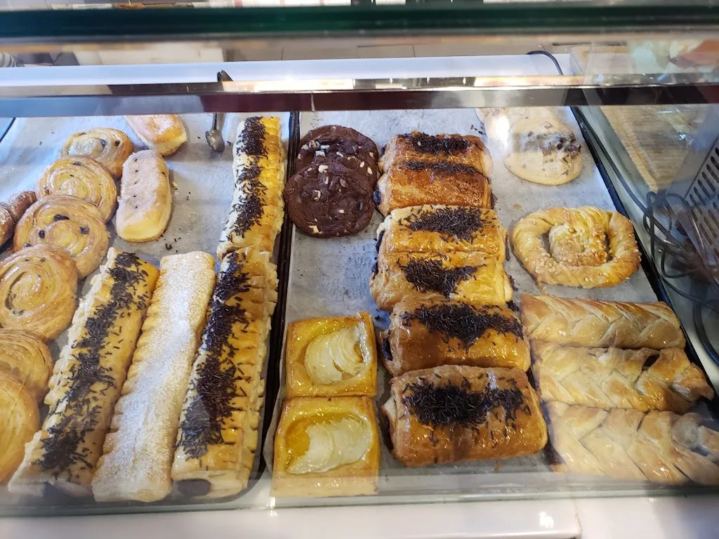 katandthefids everything2cellos_Tradicionarius_Rubí_review