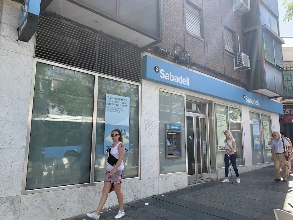 Banco Sabadell_Sabadell_slider_image_2