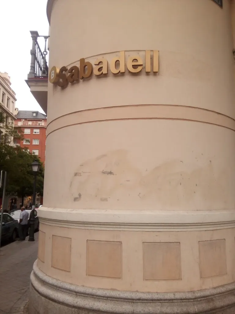 Banco Sabadell_Sabadell_slider_image_3