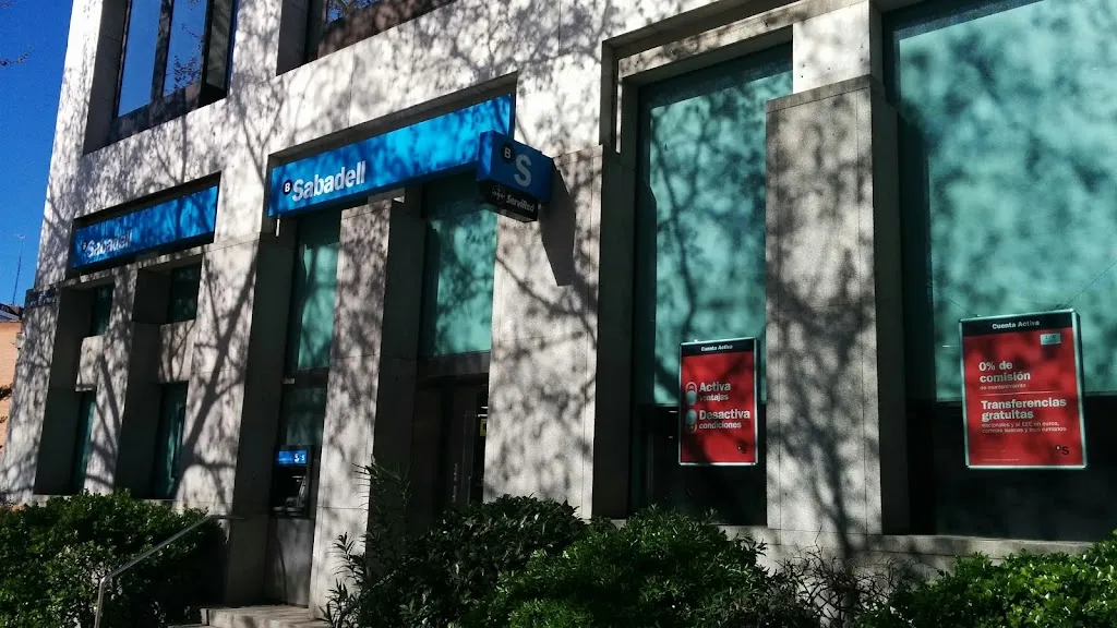Banco Sabadell_Sabadell_slider_image_2