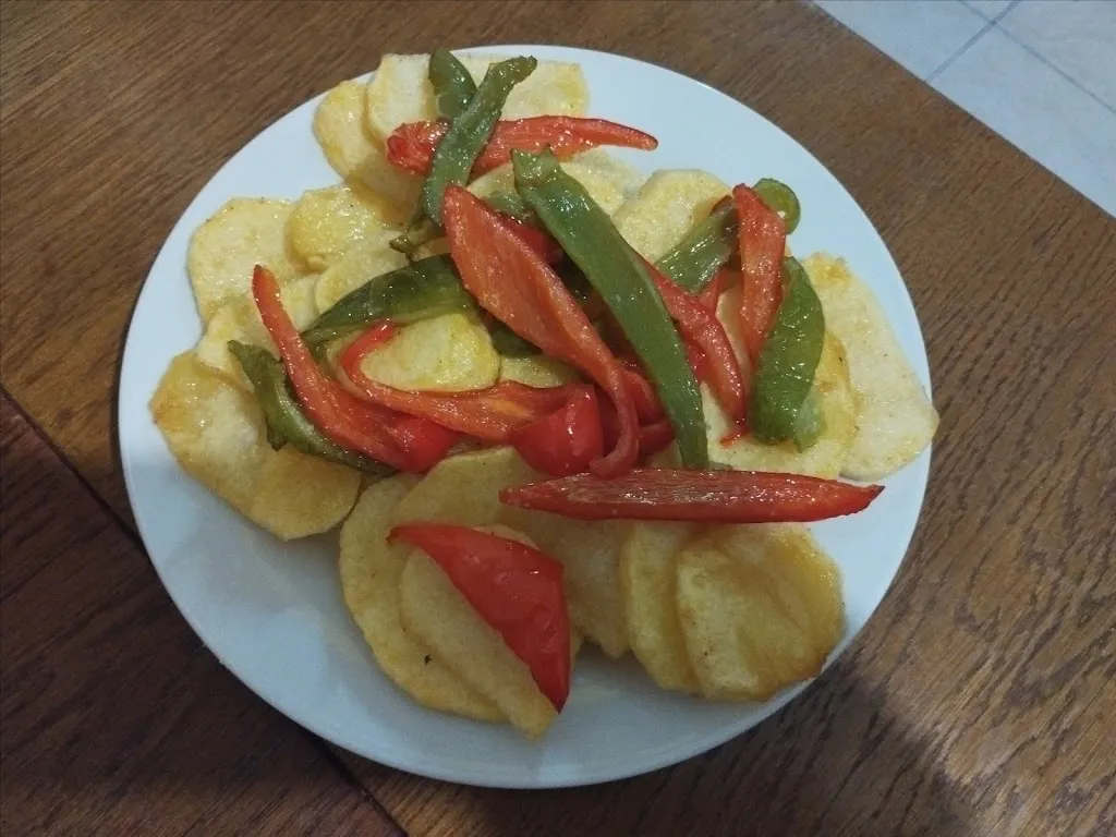 Menu_Café bar Montreal hamburguesería bocateria_Noia_immagine_9