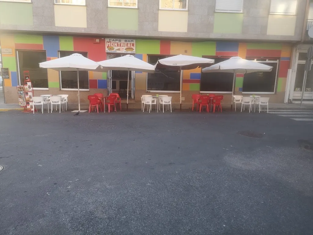 Café bar Montreal hamburguesería bocateria_Noia_slider_image_1