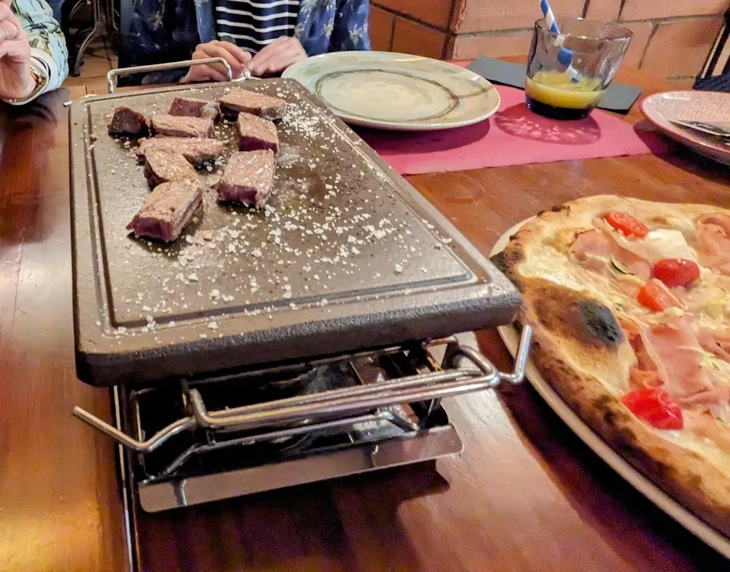 Art Lukas_Luna Rossa Restaurant_Sant Climent de Llobregat_recensione