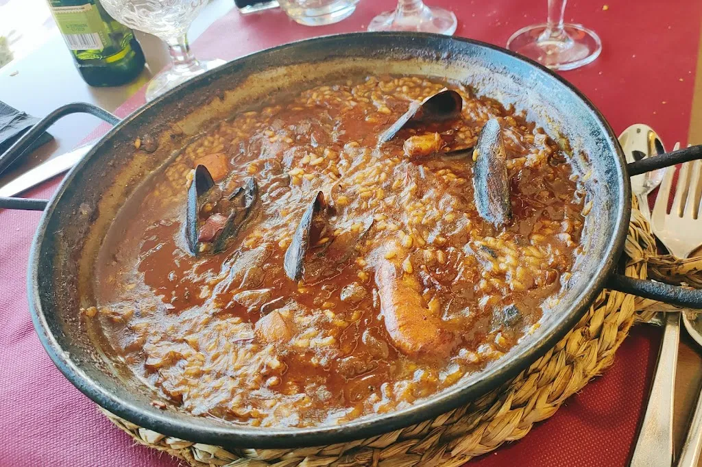 Irene Compte _Bar-Restaurant Can Martri_Sant Cebrià de Vallalta_review