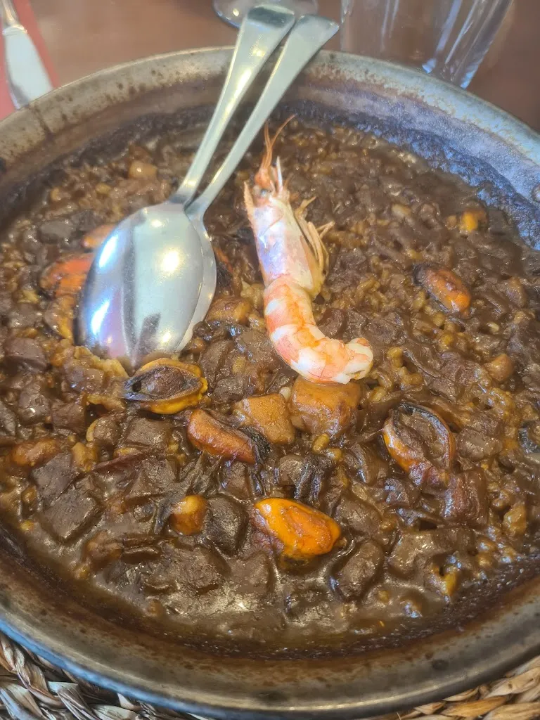 Yunjung Jang_Bar-Restaurant Can Martri_Sant Cebrià de Vallalta_review