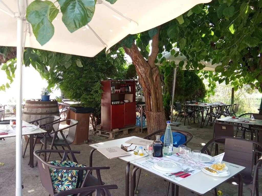 Ca l' Adri restaurant in Sant Cebrià de Vallalta