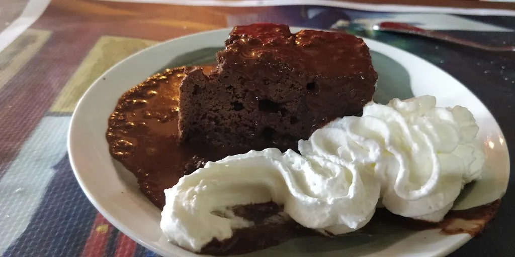 Can Martri Rostisseria Pollastre Cuit Amb Llenya_Sant Cebrià de Vallalta_slider_image_3