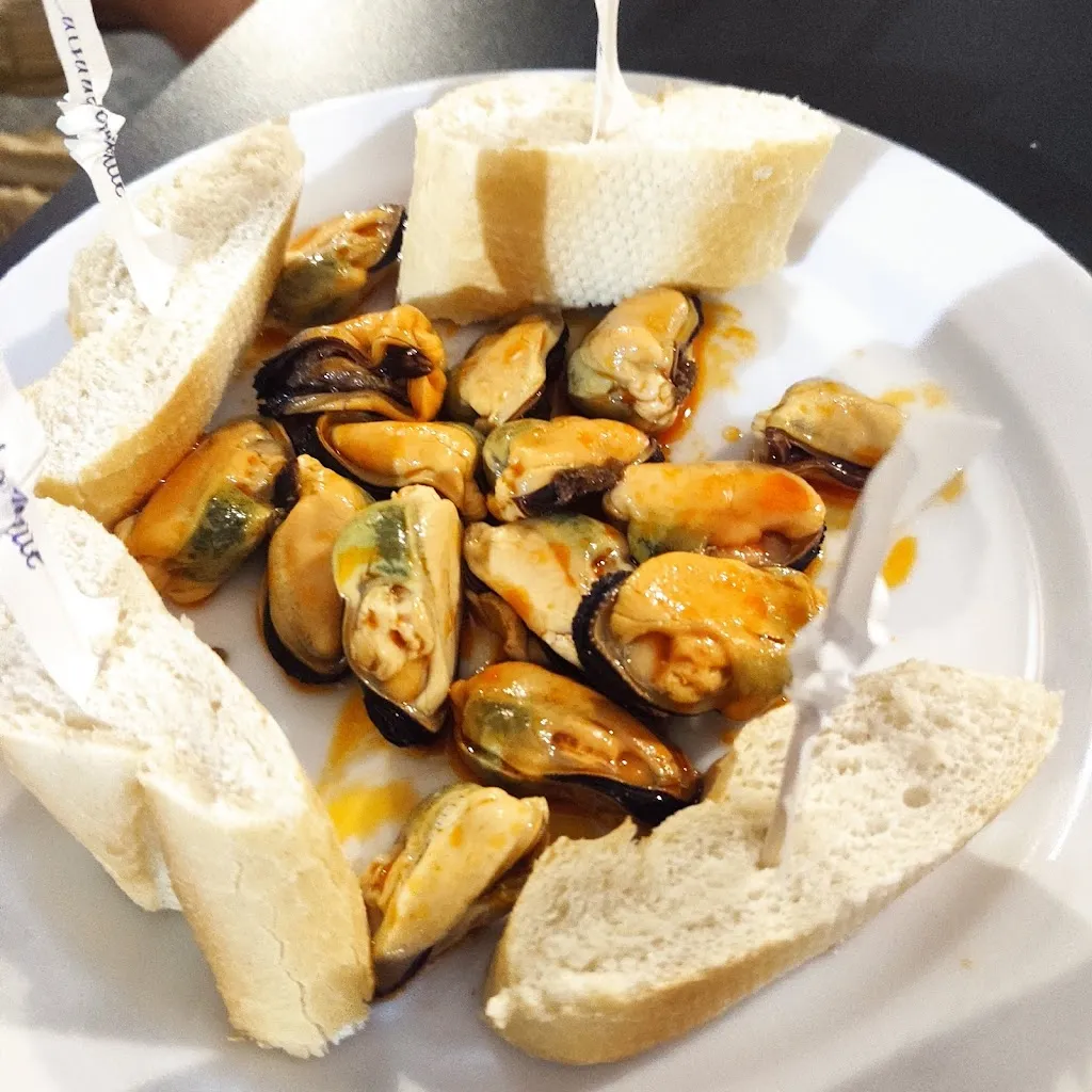 Menu_Cafe Bar Burguer RIL 'S_Noia_image_8