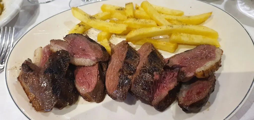 Adarryl Grant dke-studios_Restaurant Braseria la Llar_Sant Celoni_review