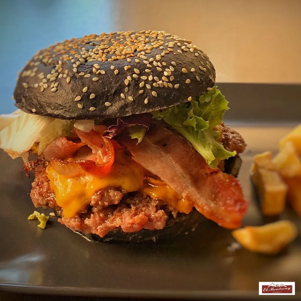 Cafeteria Braseria El Montseny_Sant Celoni_slider_image_3