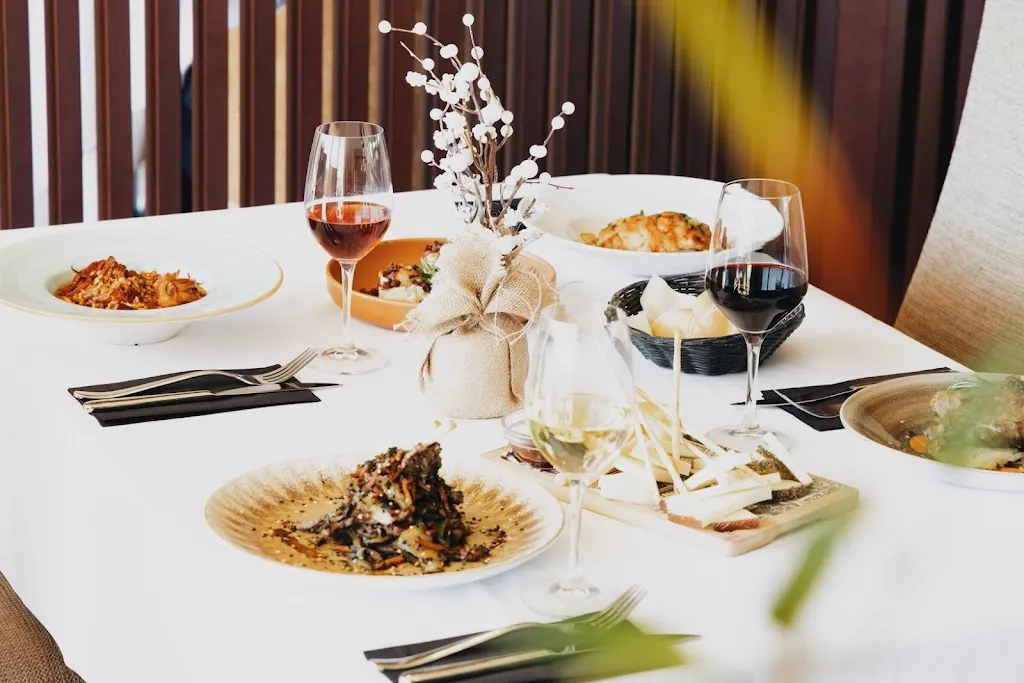 OAK Restaurant_Sant Esteve Sesrovires_slider_image_2