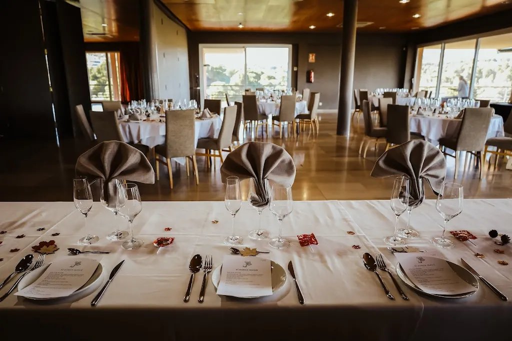 OAK Restaurant_Sant Esteve Sesrovires_slider_image_3