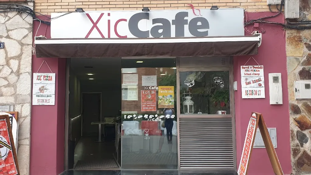 Xic Cafè ristorante a Sant Esteve Sesrovires