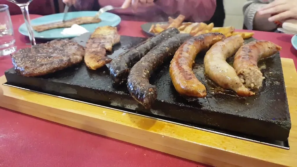 Entrebrases - Restaurant Comas_Sant Feliu Sasserra_slider_image_2