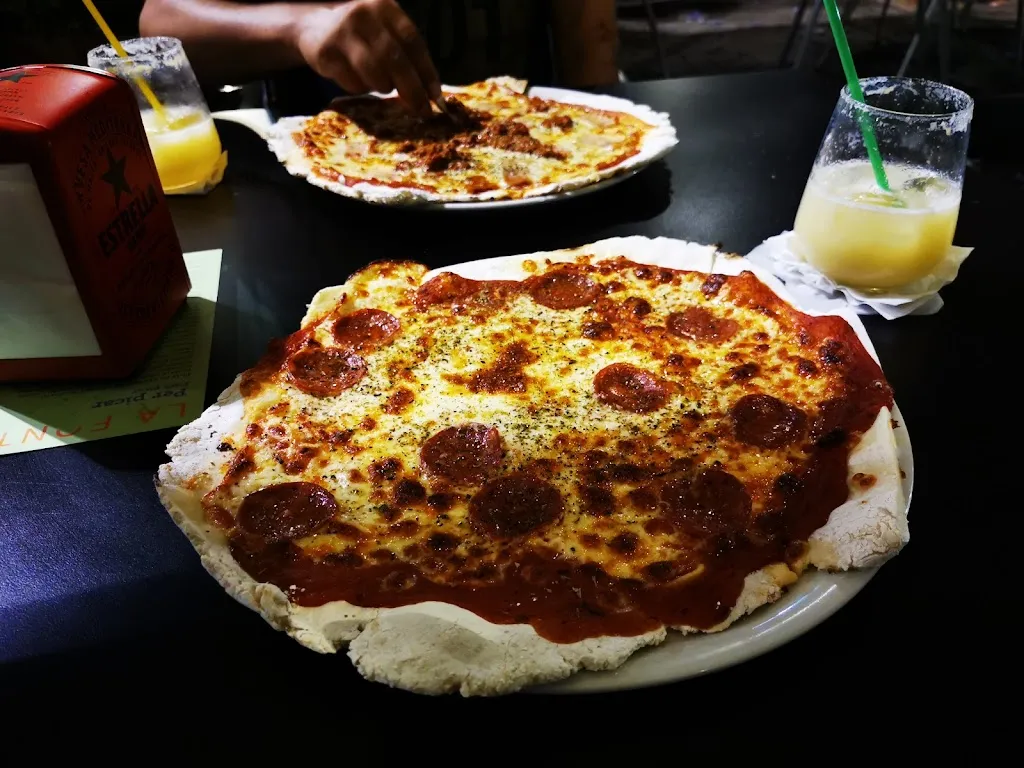 Menu_PIZZERIA LA FONT_Sant Adrià de Besòs_image_6